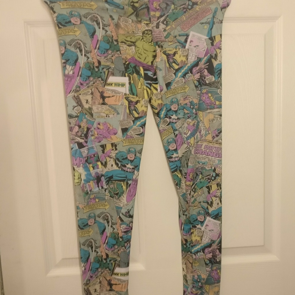 Marvel print leggings